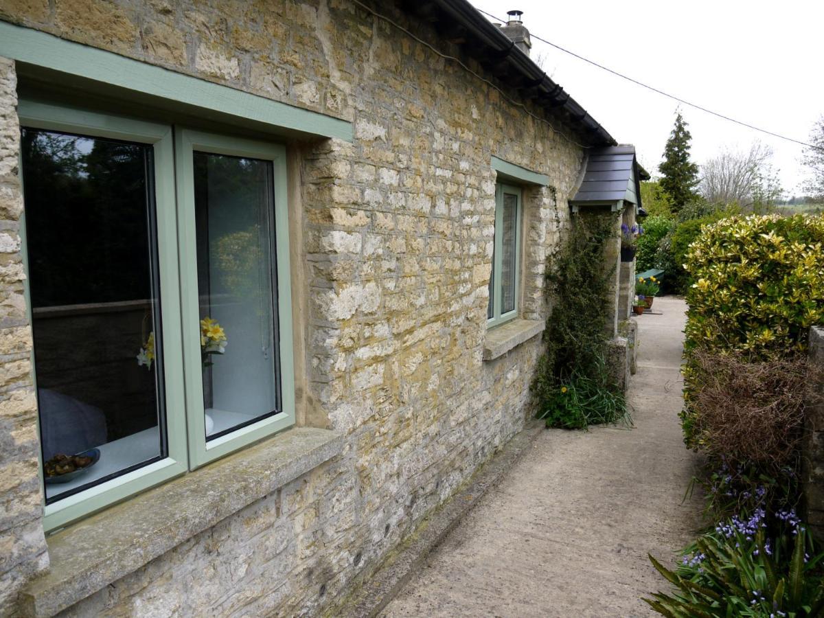 Cosy Stone Cottage, The Bungalow Perrotts Brook Cirencester Zewnętrze zdjęcie