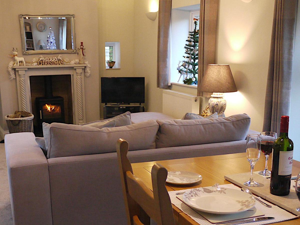 Cosy Stone Cottage, The Bungalow Perrotts Brook Cirencester Zewnętrze zdjęcie